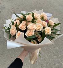 Букет Кремовые розы Латте в Эльбане