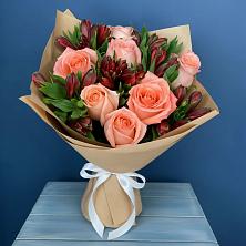 Букет цветов из:  Розы и Альстромерии в Эльбане