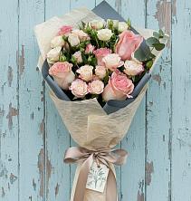 Букет цветов из:  Розы в Эльбане