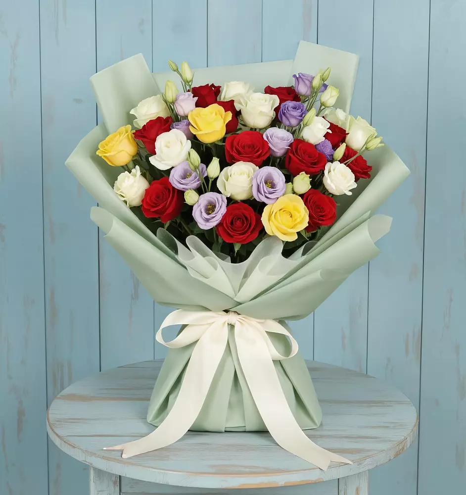 Букет цветов из: Розы в Эльбане