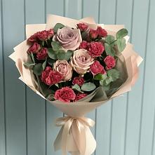 Букет цветов из:  Гвоздики и Розы #REPLACE_PRED# Эльбане