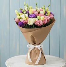 Букет цветов из:  Лизиантусы в Эльбане
