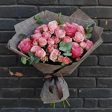 Букет цветов из:  Розы в Эльбане